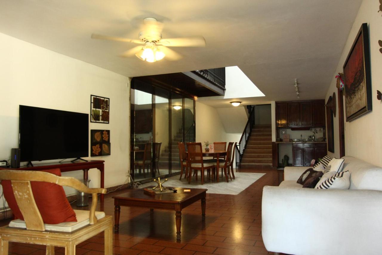 Duplexu Panama Homestay Экстерьер фото